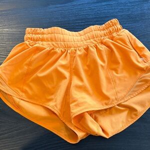 Lululemon Women’s Size 0 Orange Athletic Shorts - Comfortable Activewear